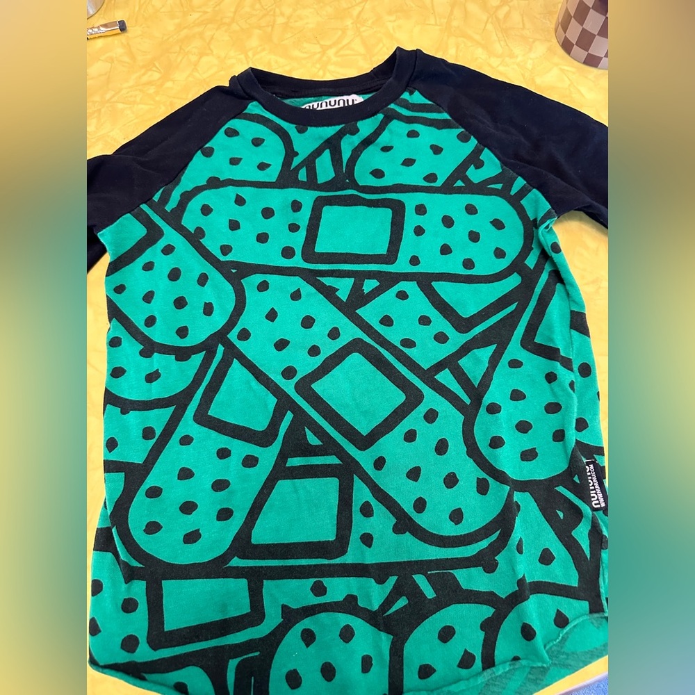 nununu Green and Black Long Sleeve